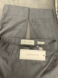 Seductive - GREY TAPERED SABRINA VELOUR PANT