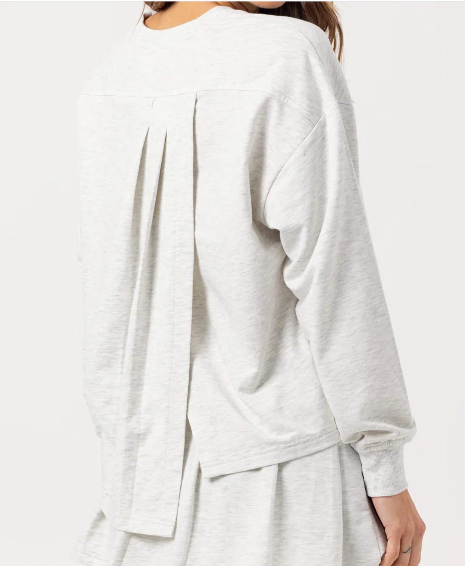 sundays Oakley Crew Pullover in light grey - women's sweater - detail view