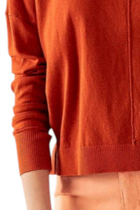 Urban Daizy - Round Neck Sweater