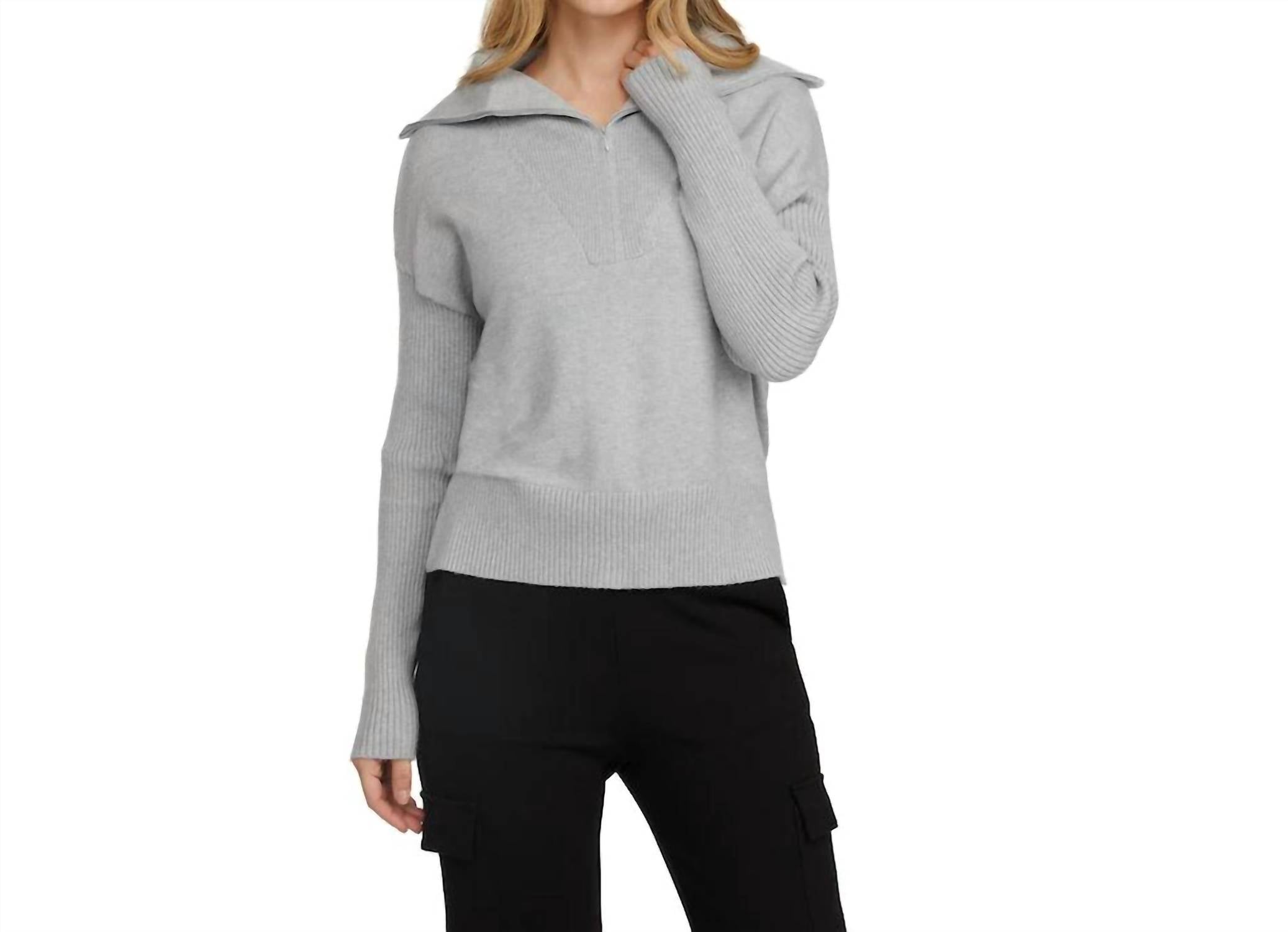 Badgley Mischka - 1/2 Zip Sweater