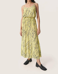 Soaked In Luxury - Zaya Elastic Waist Midi Skirt