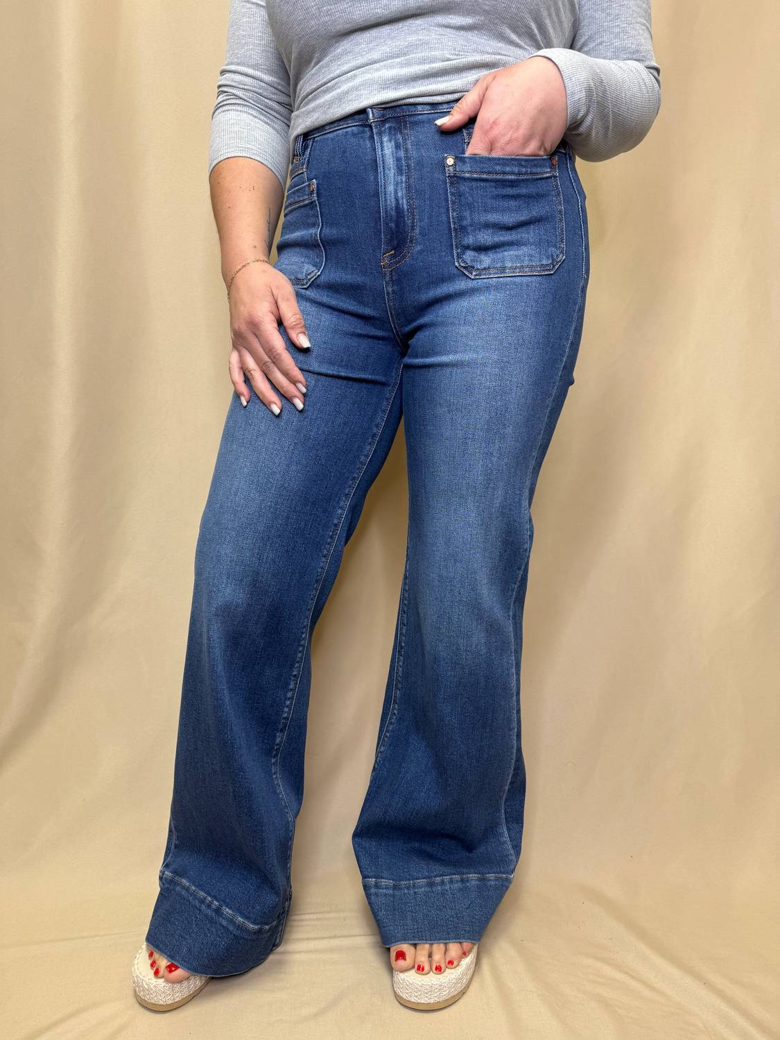 Risen - Flare Patch Pocket Jeans