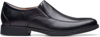 Clarks Men's Whiddon Step Shoe in black - men's shoe - detail view
