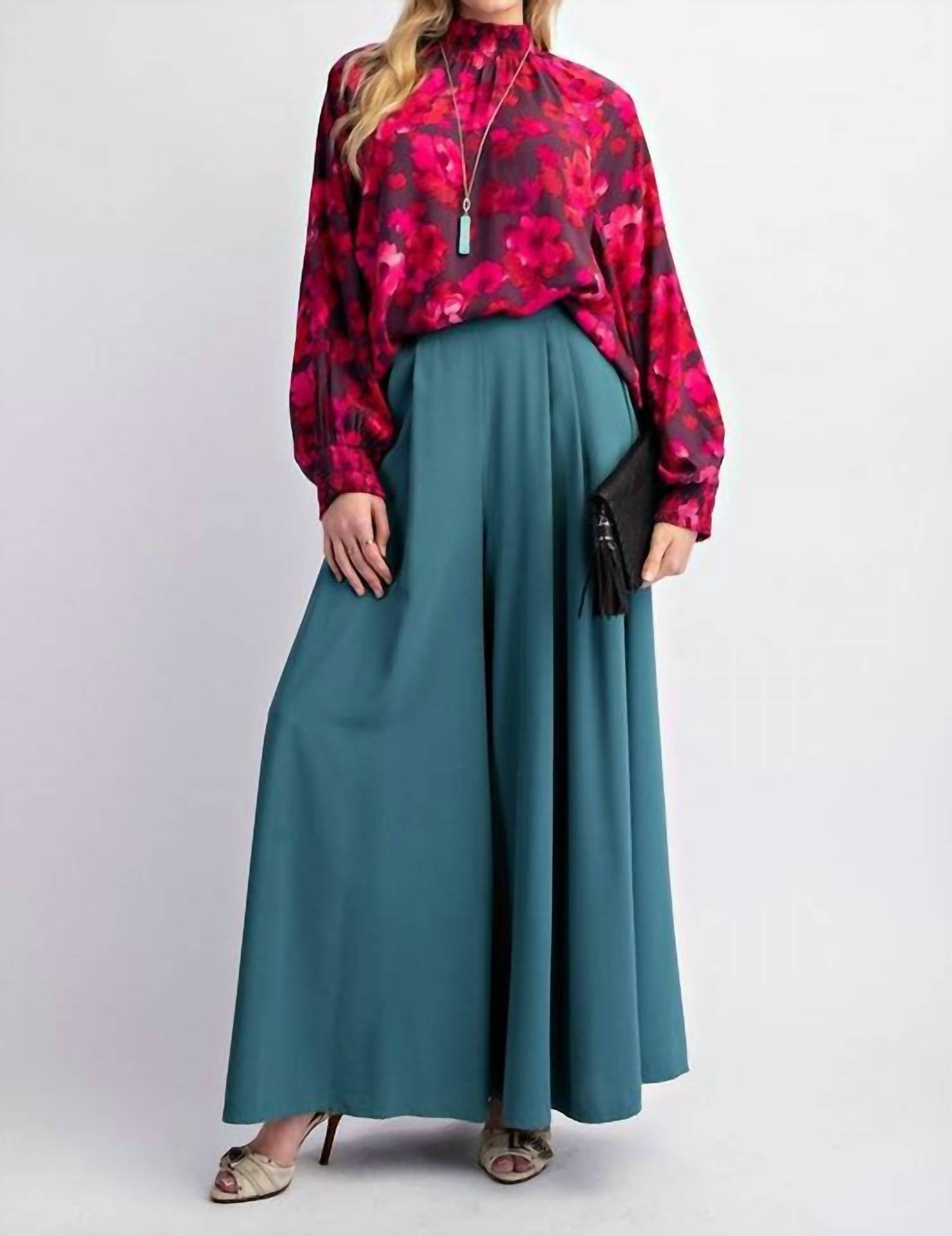 Easel - Floral Print Mirabelle Blouse
