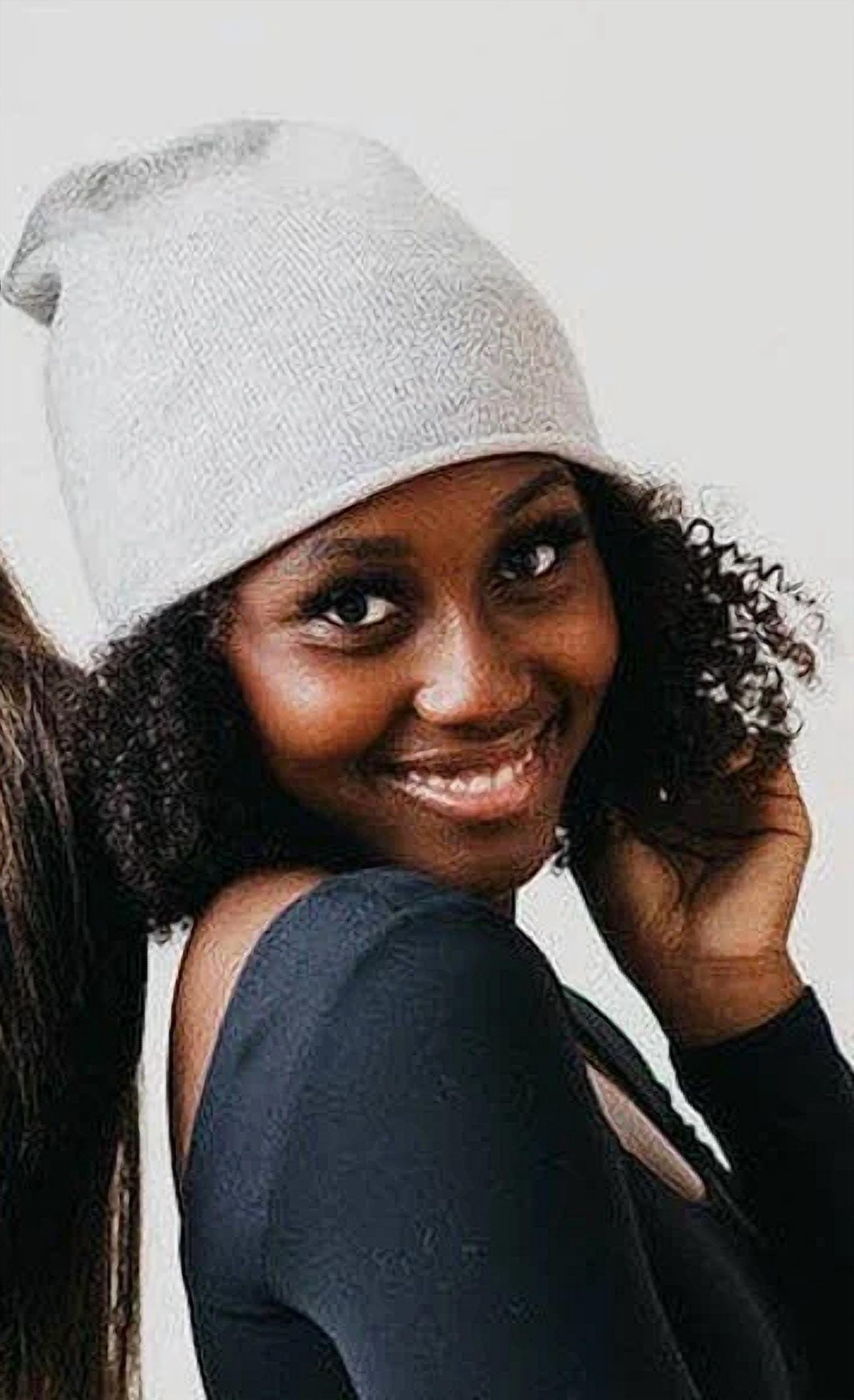 Pretty Simple - Rolled Edge Cashmere Blend Beanie Hat