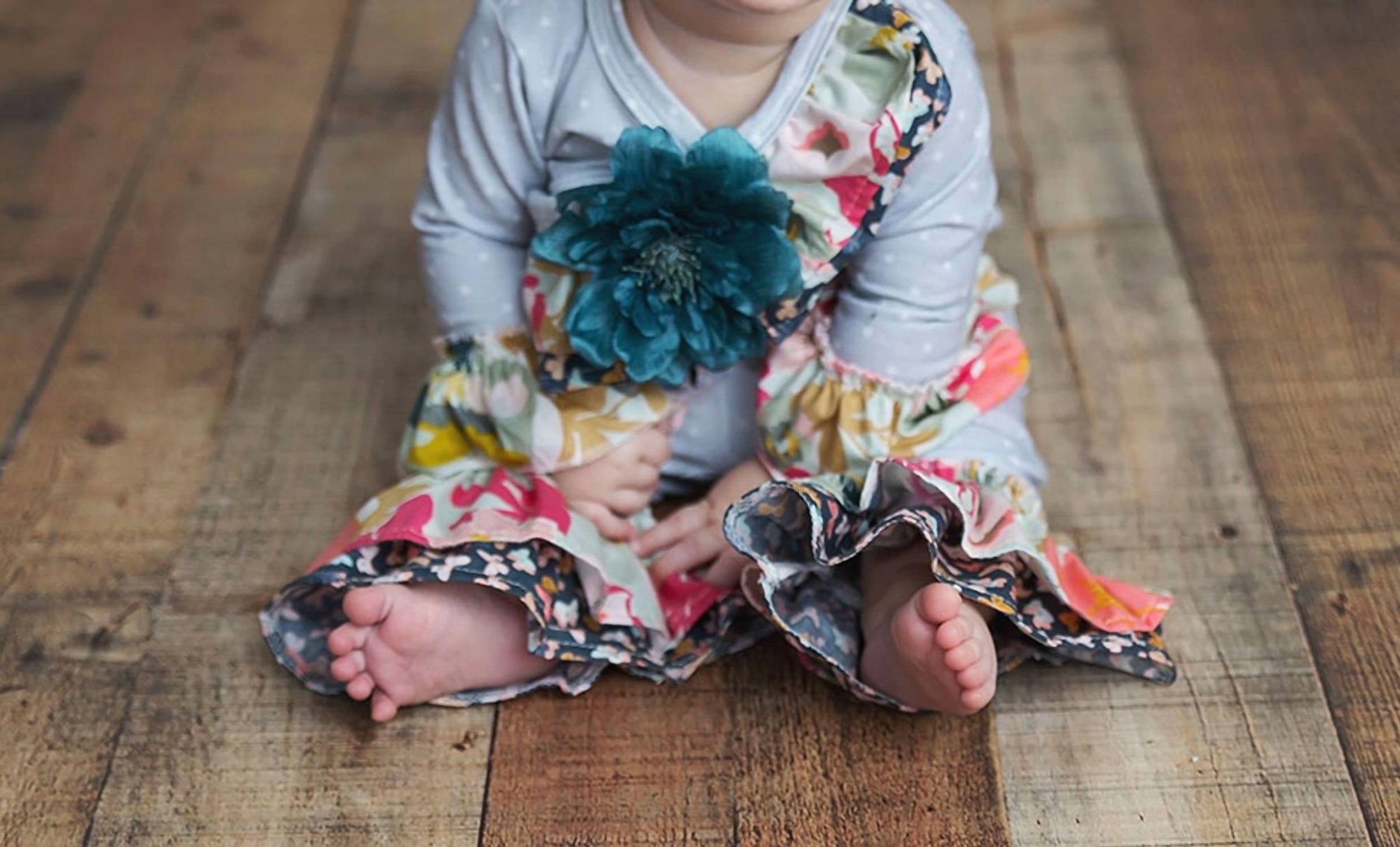 Haute Baby - Baby Girls Gracie's Garden 2 Pc. Criss Cross Set