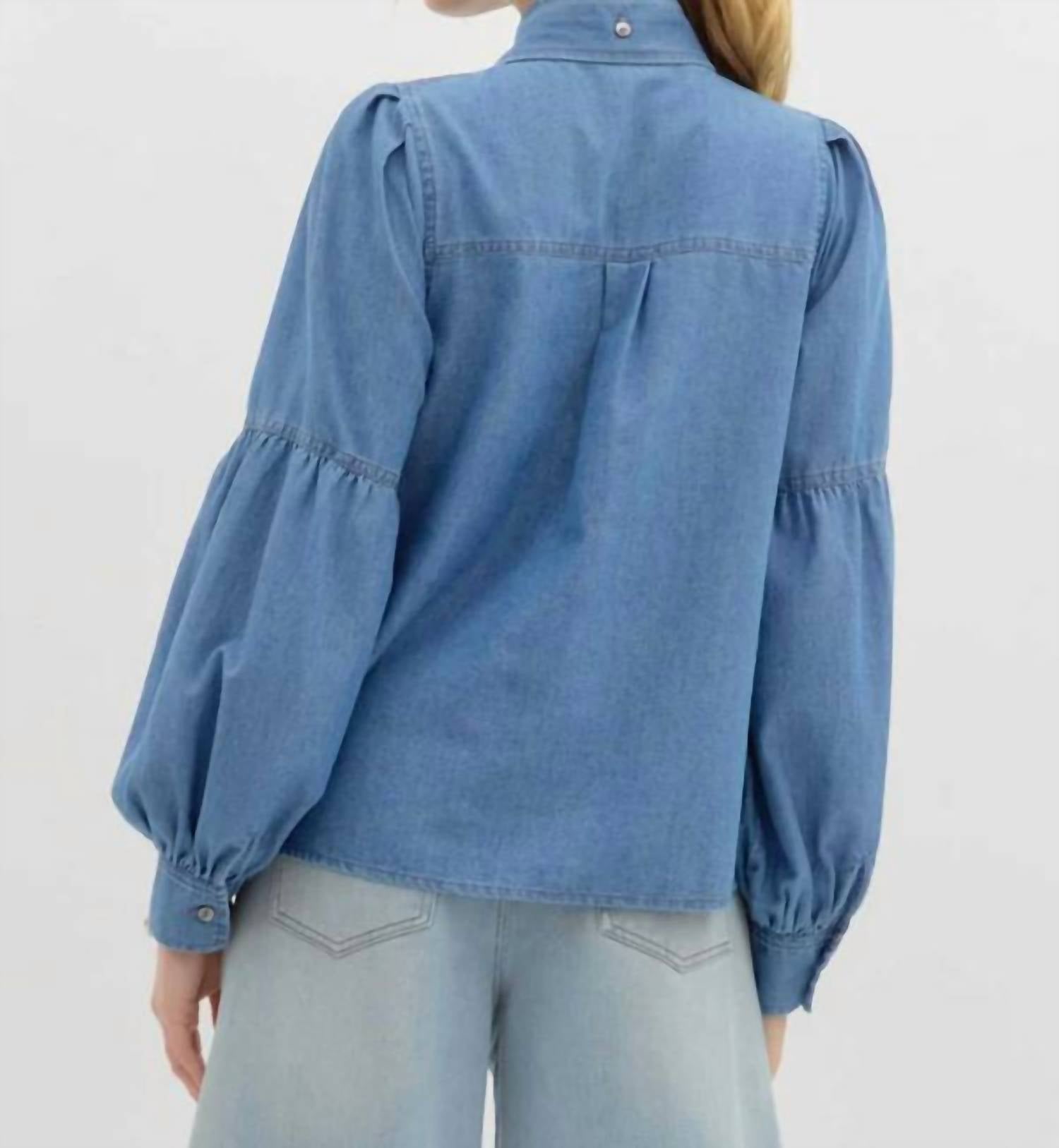entro Martina Balloon Sleeve Button Down Tencel Shirt in chambray - women's shirt - detail view