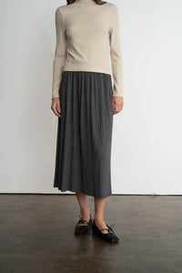 Elle Grey - Elastic Pleated Midi Skirt