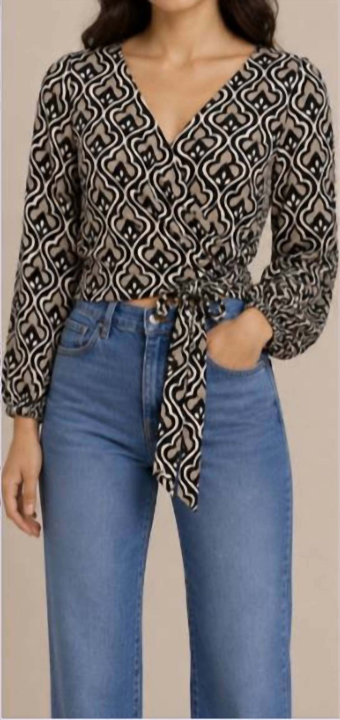 Sole - Courtney Tie Top