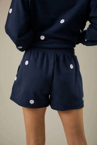 Sunday Edition - Full Of Daisies Shorts