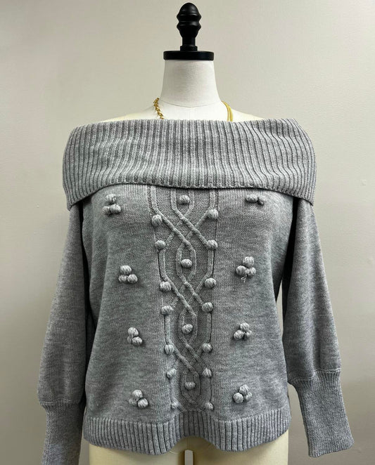 KNIT SWEATER