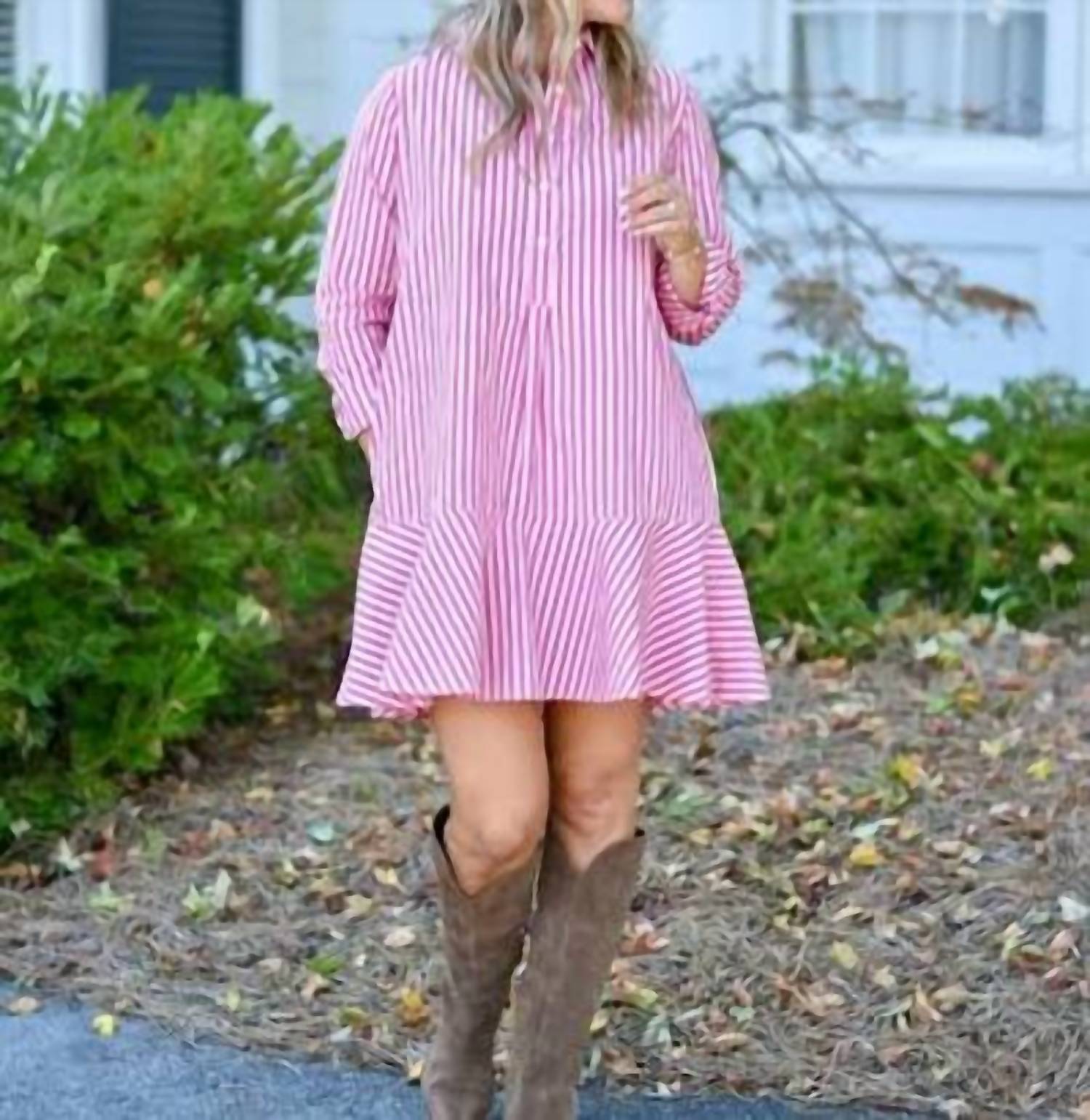 Livro The Polly Shirt Dress in raspberry pinstripe - women's dress