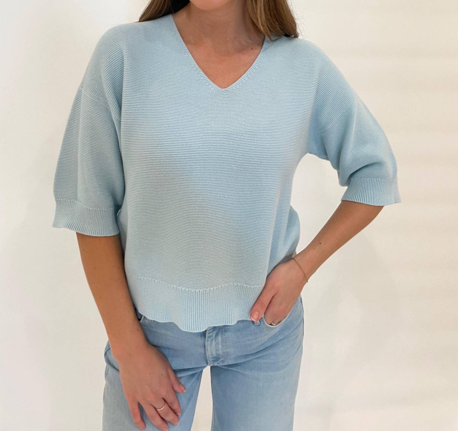 Kinross - Gaby Garter Easy Vee Elbow Sleeve Sweater