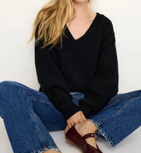 Good American - Cozy Deep V-neck Sweater