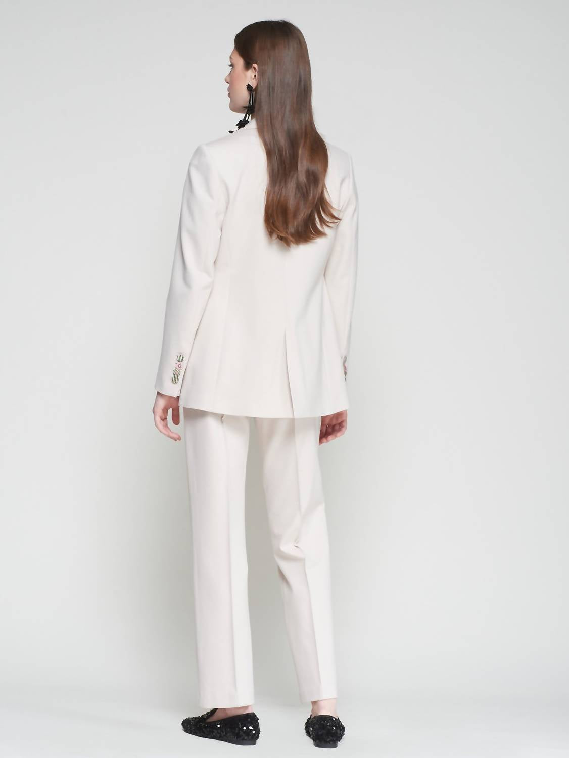 Vilagallo Elisa Straight-leg Trouser in beige - women's pants - detail view