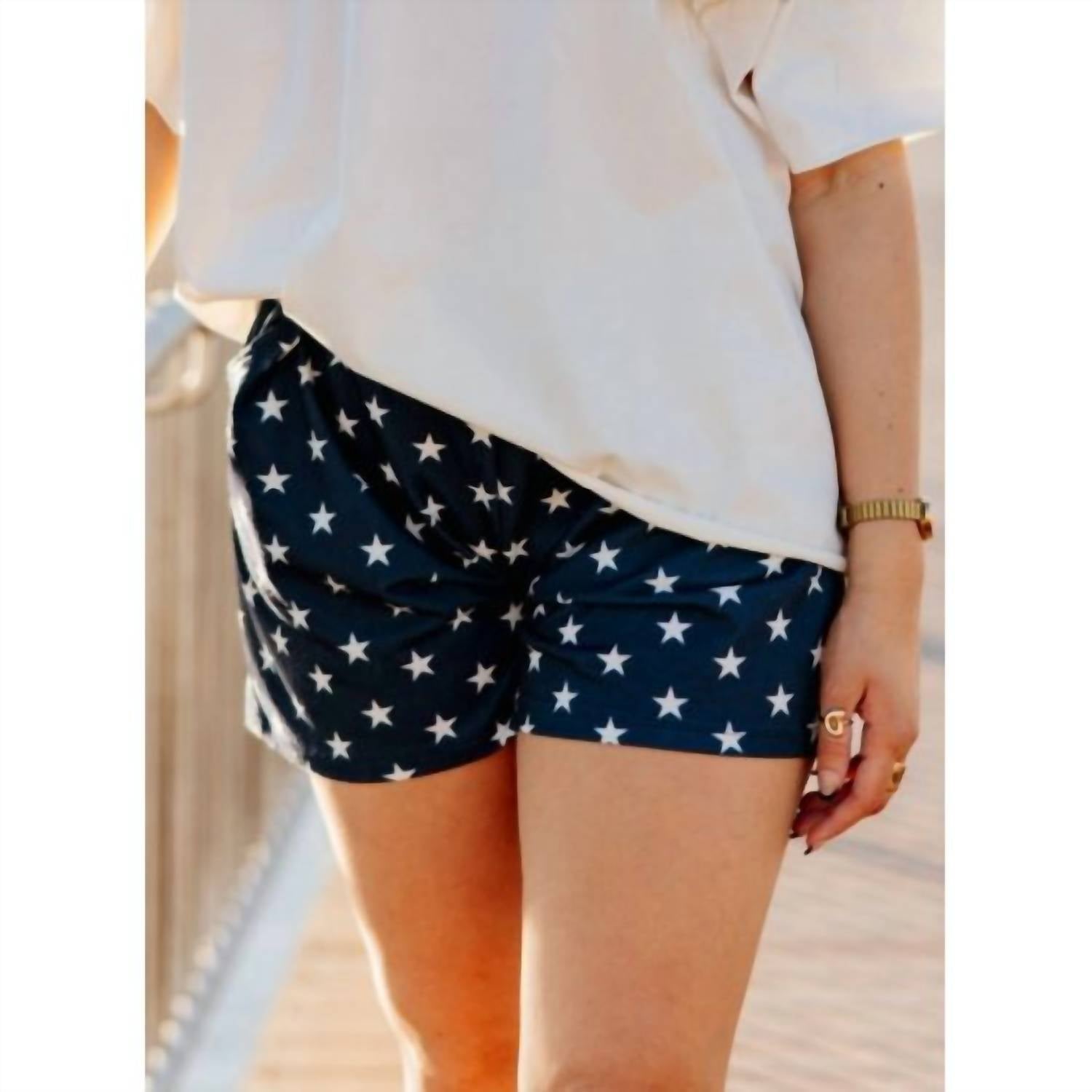 Southern Grace - Star Print Pocket Stretch Shorts