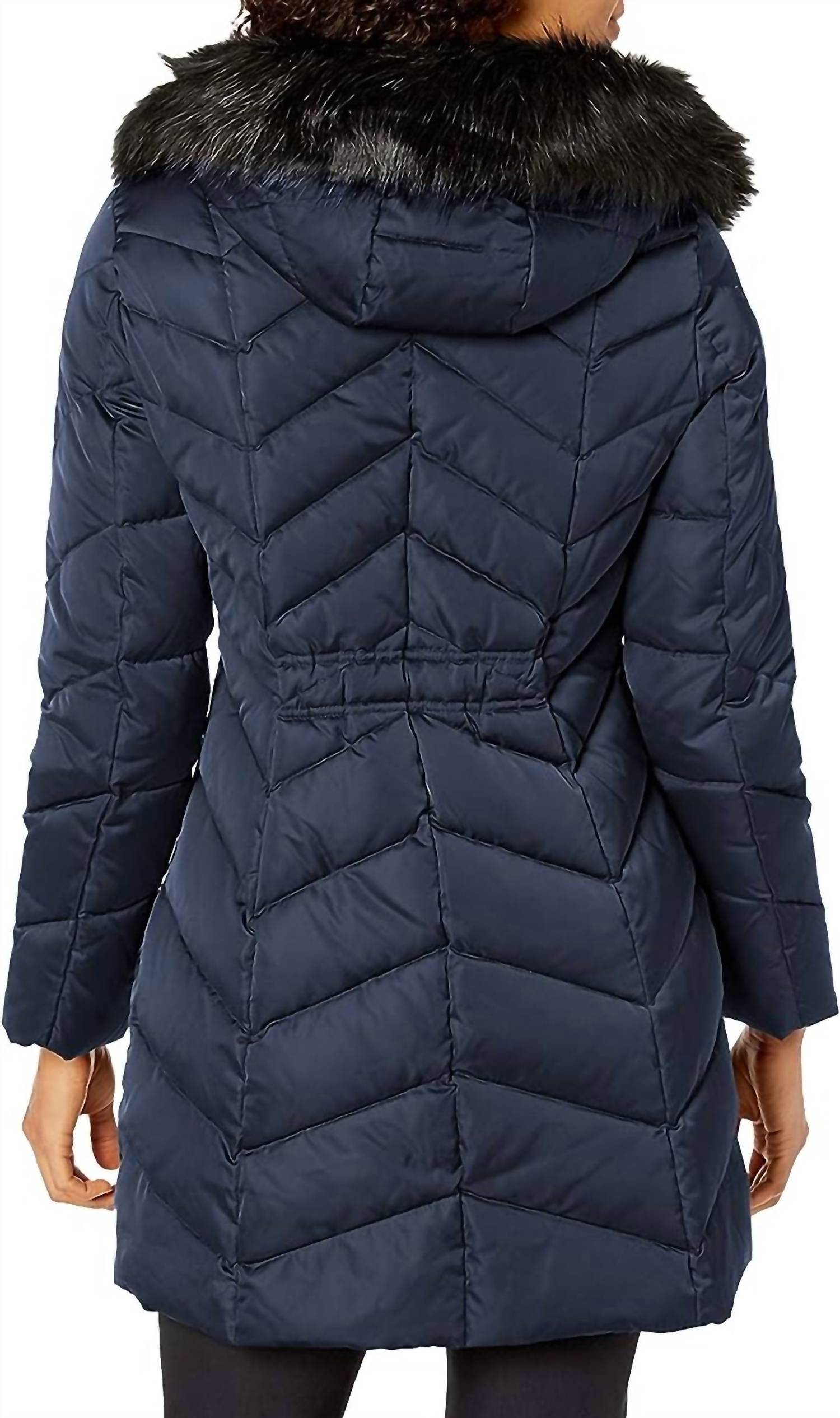 T Tahari - GWEN CHEVRON PUFFER COAT