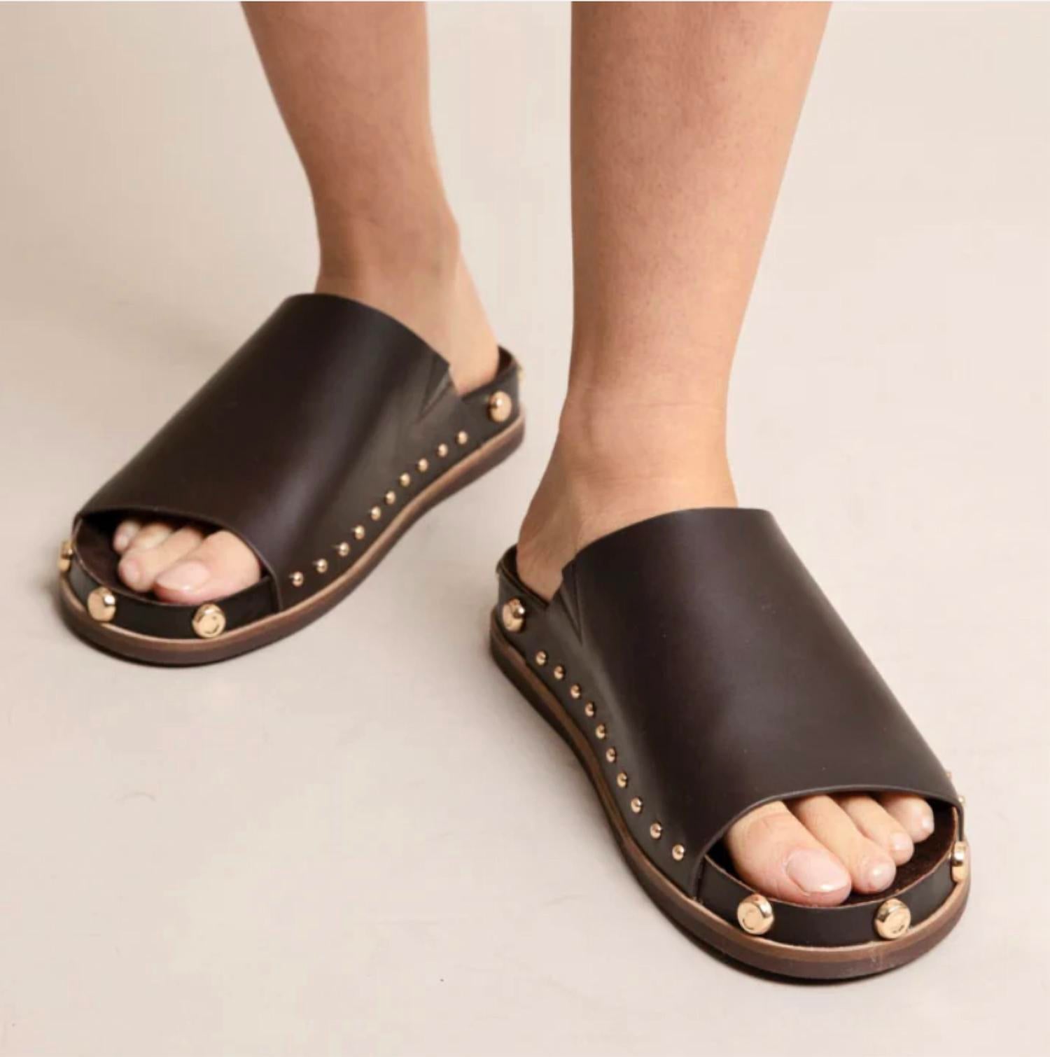 Kelsi Dagger - Women's Squish Stud Sandals