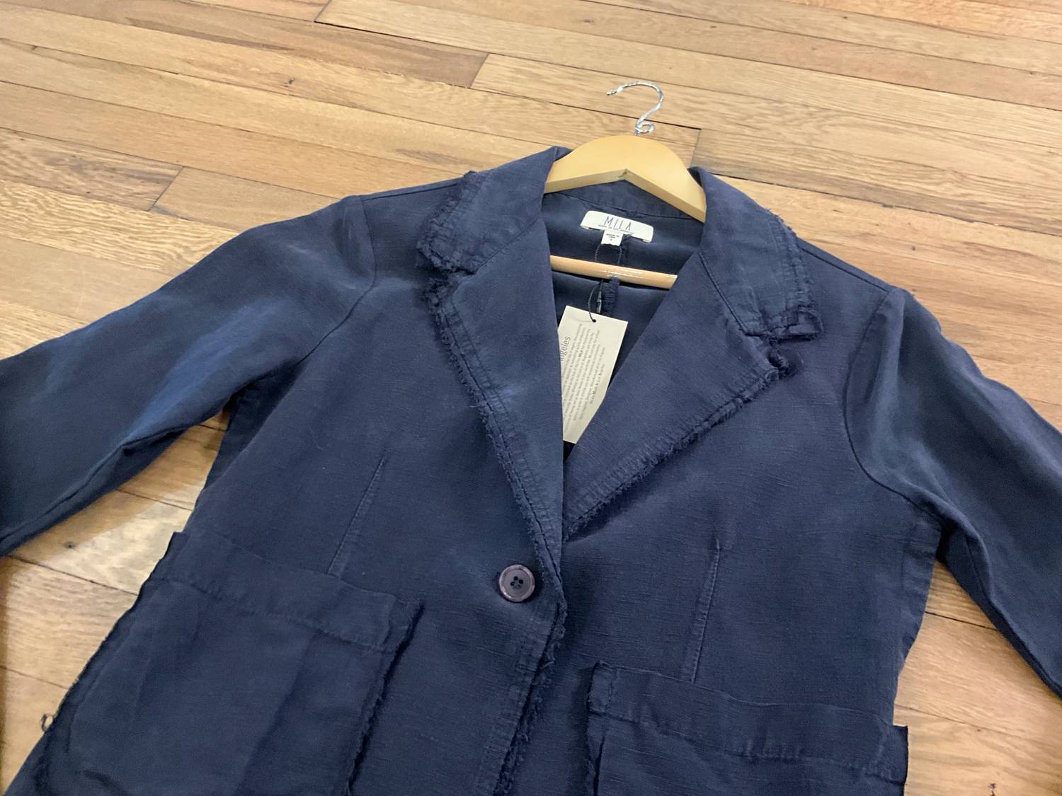 Mila Clothing - Women's Raw Edge Blazer