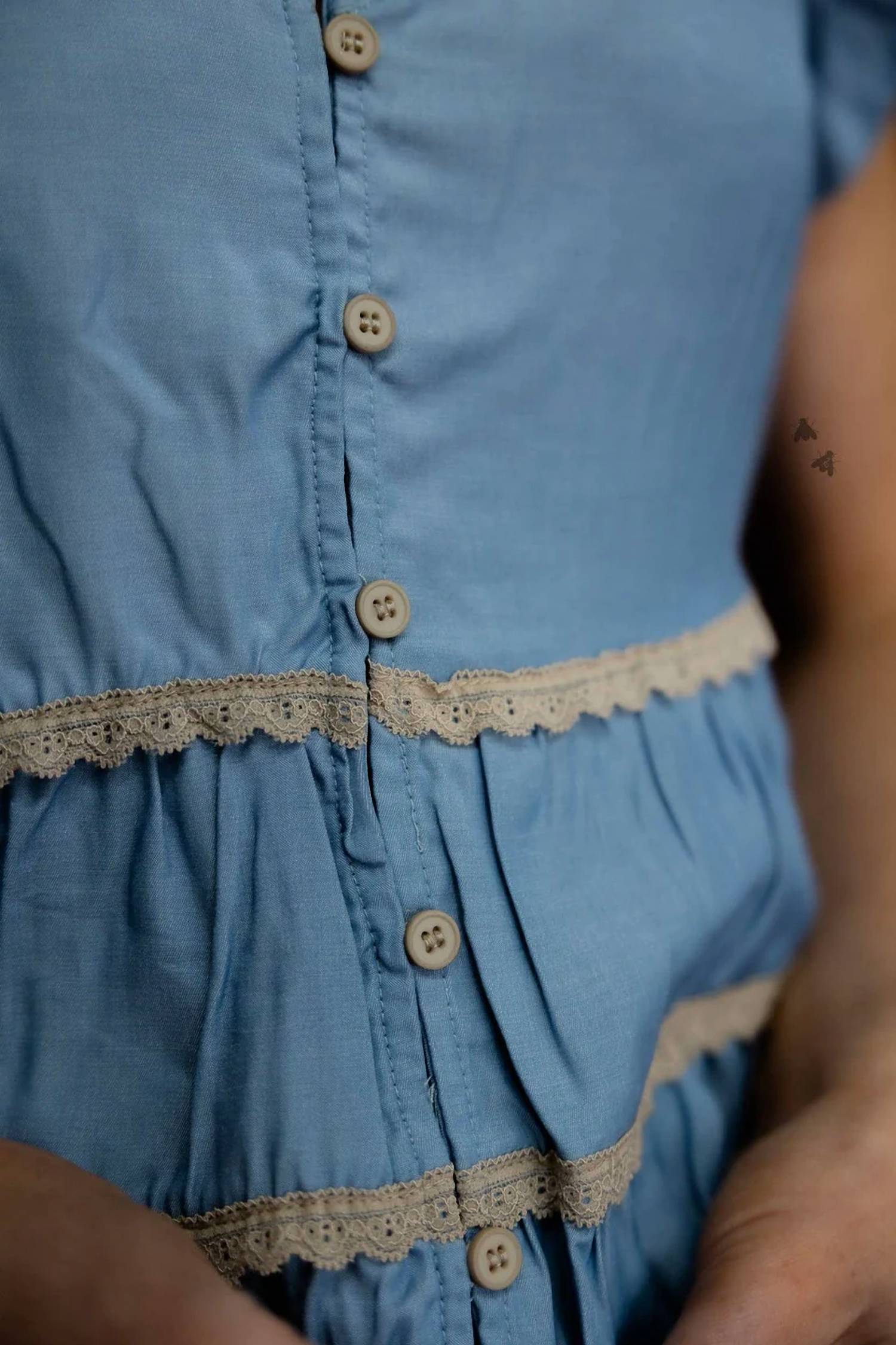 2Flyco - Llano Lace Denim Top