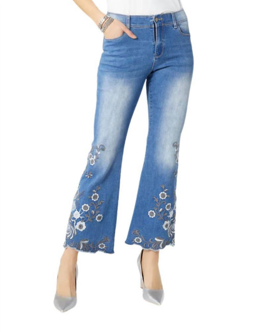 Coco + Carmen - Zoey Embroidered Flare Jean
