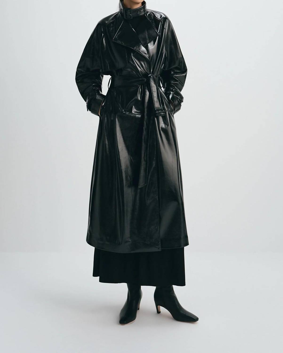 Rue Sophie Hyde Shiny Trench Coat in black - women's jacket