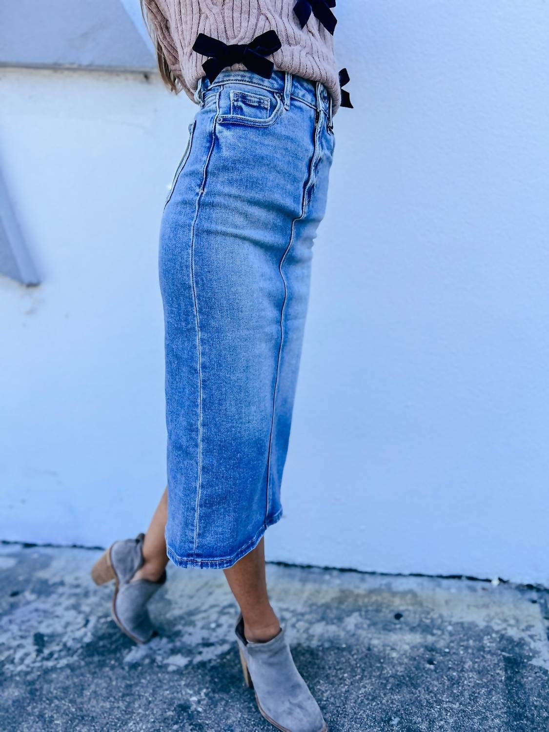 Hidden - Peyton Backslit Midi Pencil Skirt