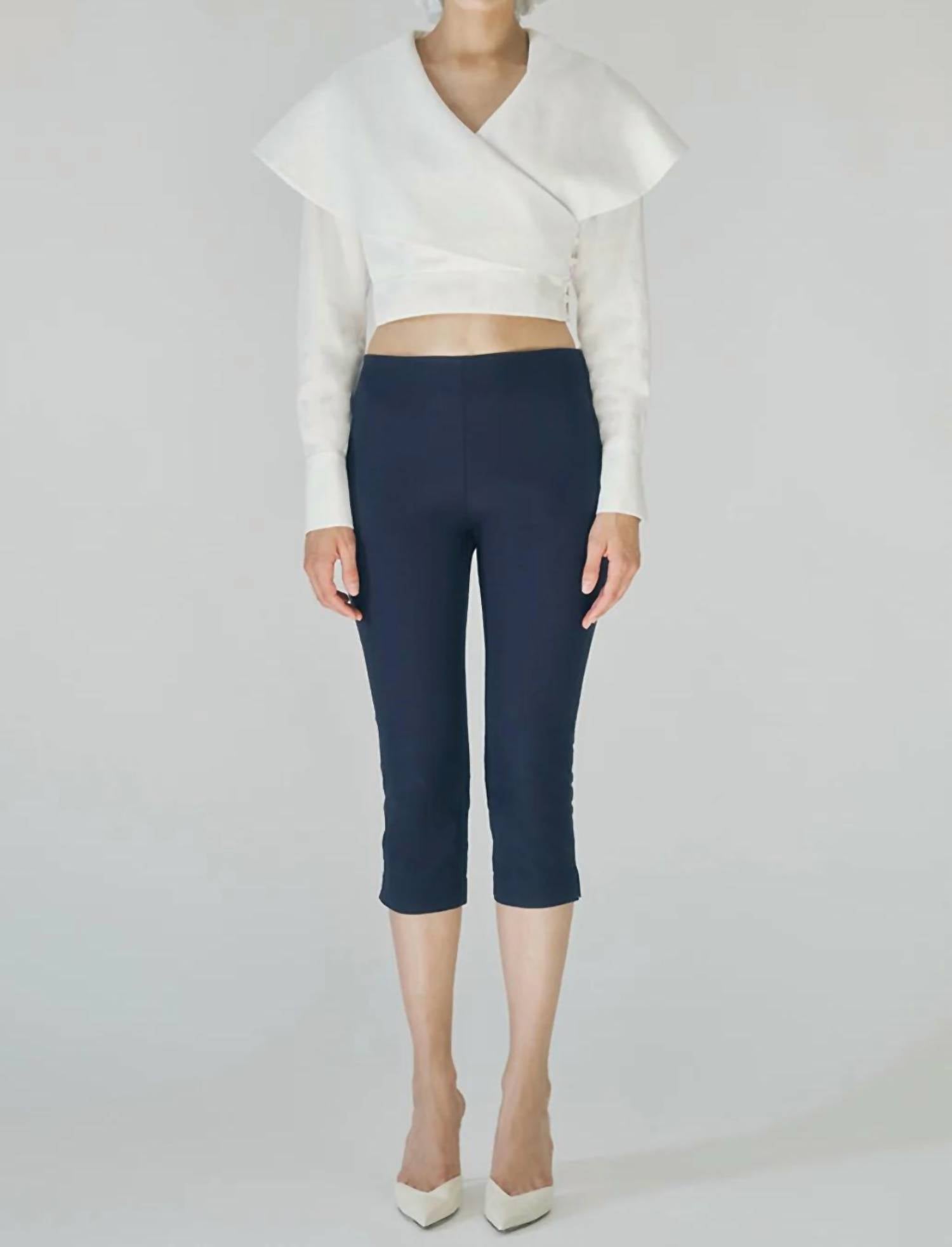Maude Club - Rizo Collared Crop Blouse