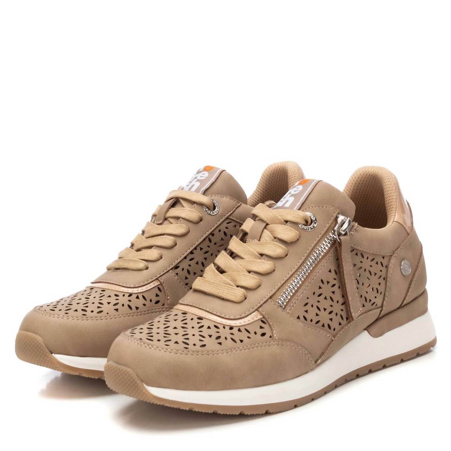 Xti - Women's Fashion Comfort Sneakers