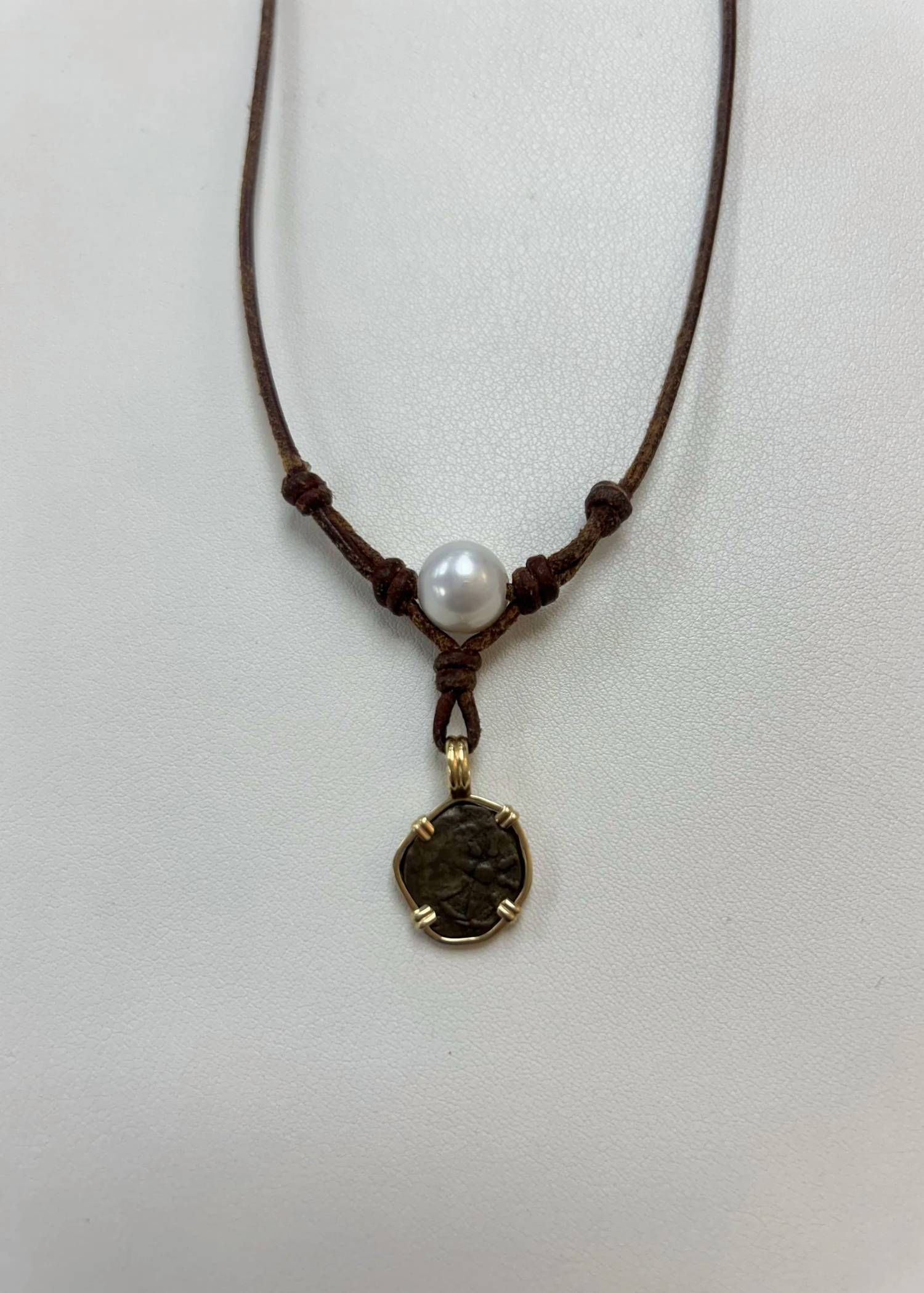 Wendy Mignot - Women's Widows Mite 55 Grove Necklace