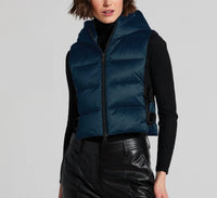 Adroit Atelier Lola Quilted Vest in blue pond - women's jacket