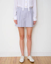 We-Ar4 - Ivy Short