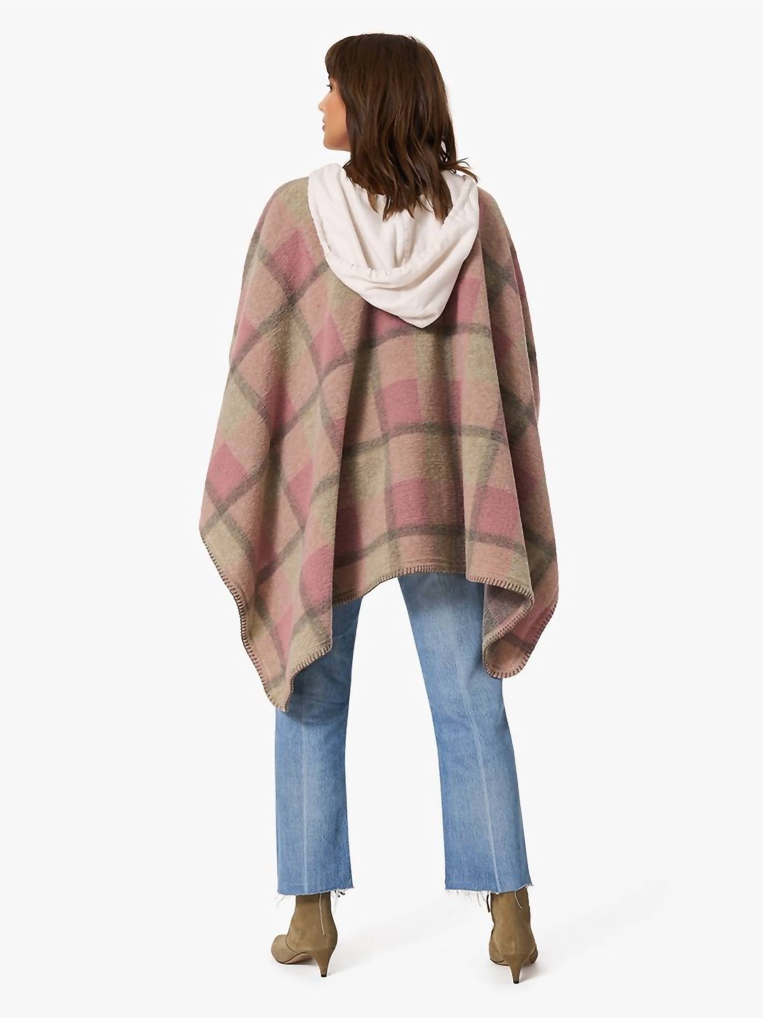 Xirena - Wynter Poncho