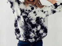 Urban Daizy - Tye Dye Cozy Sweatshirt