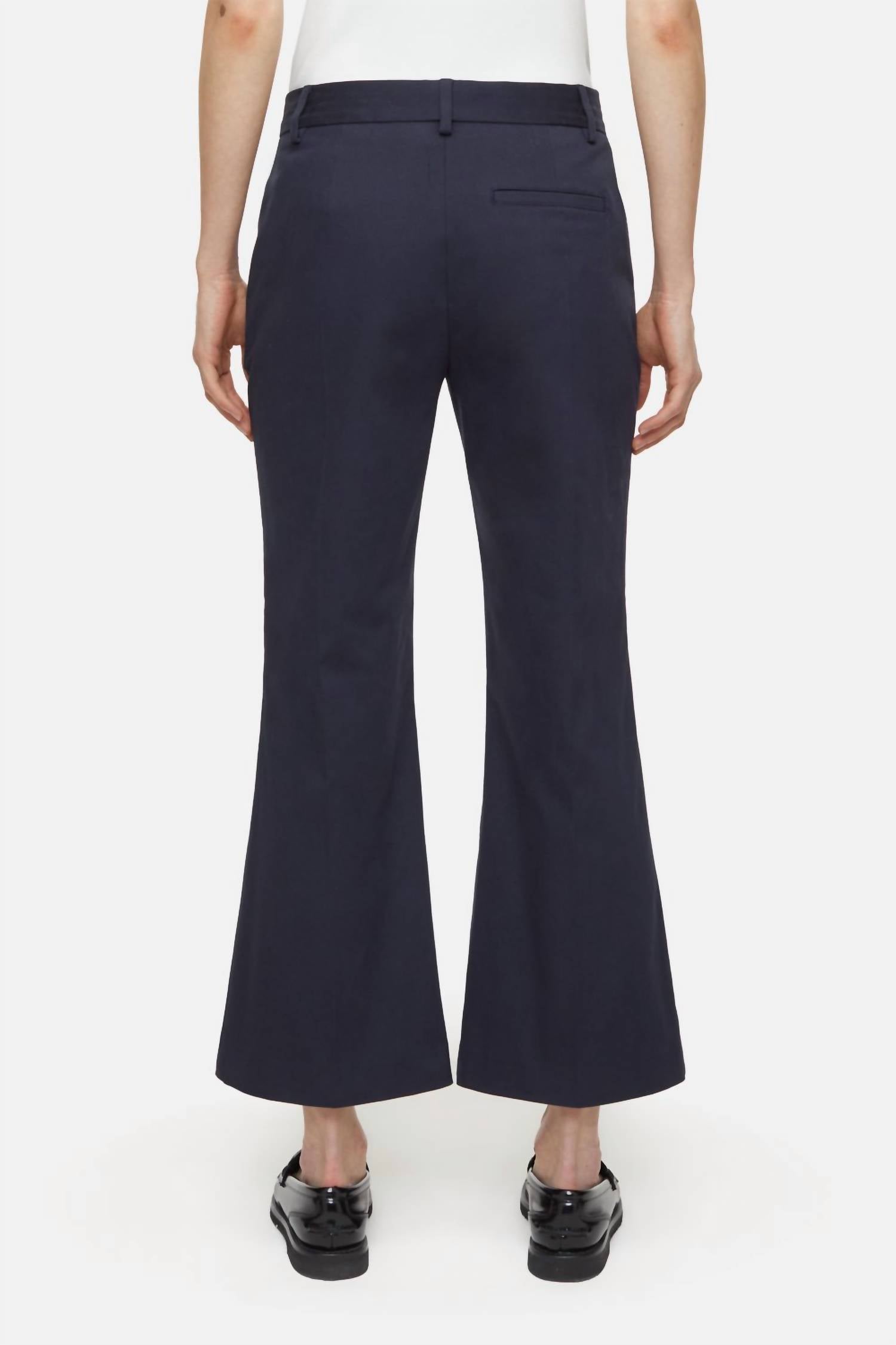 CLOSED Wharton Slim Pants in dark night - women's pants - detail view