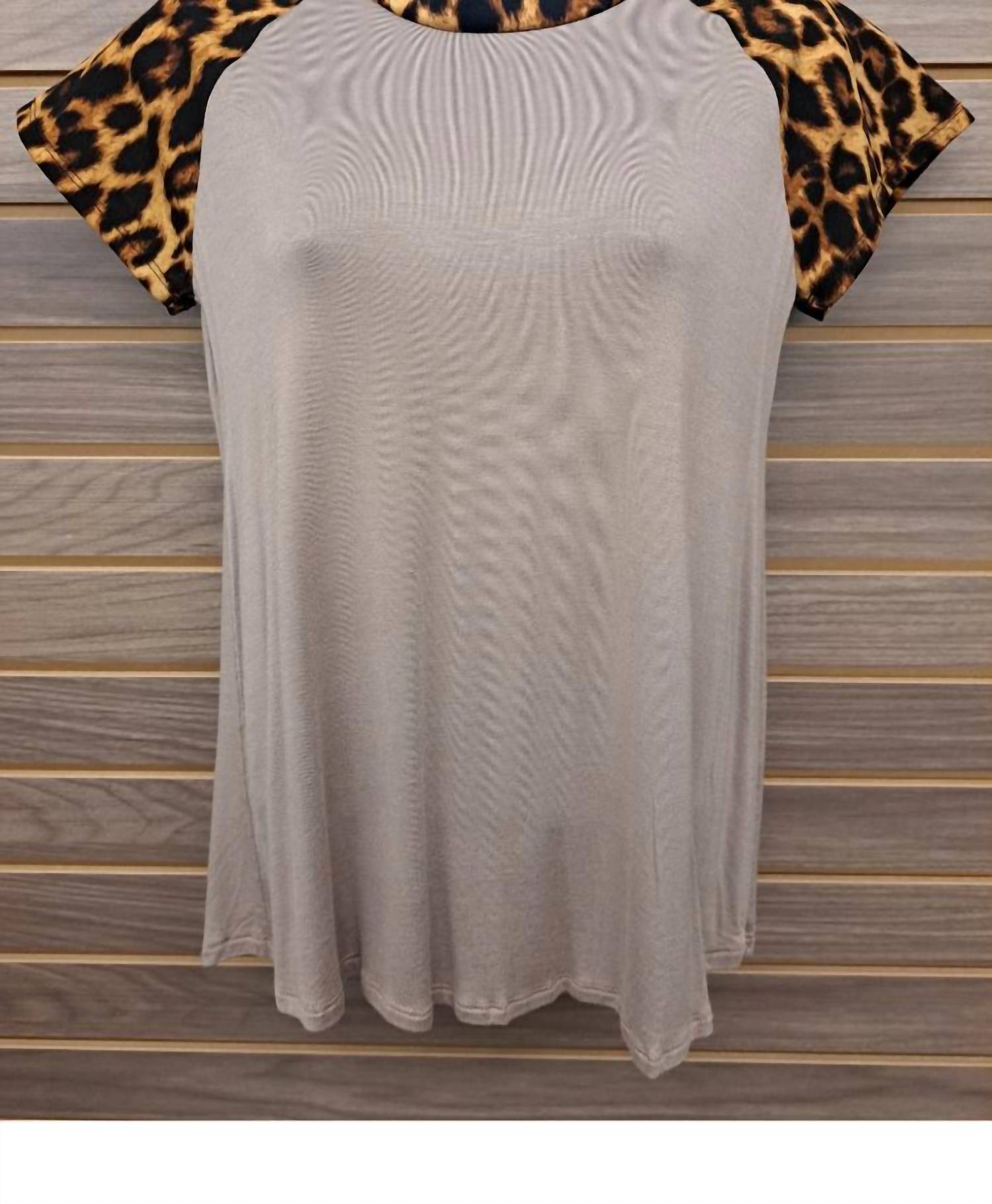 Color Bear - Women's Leopard Sleeve Solid Bodice Tee