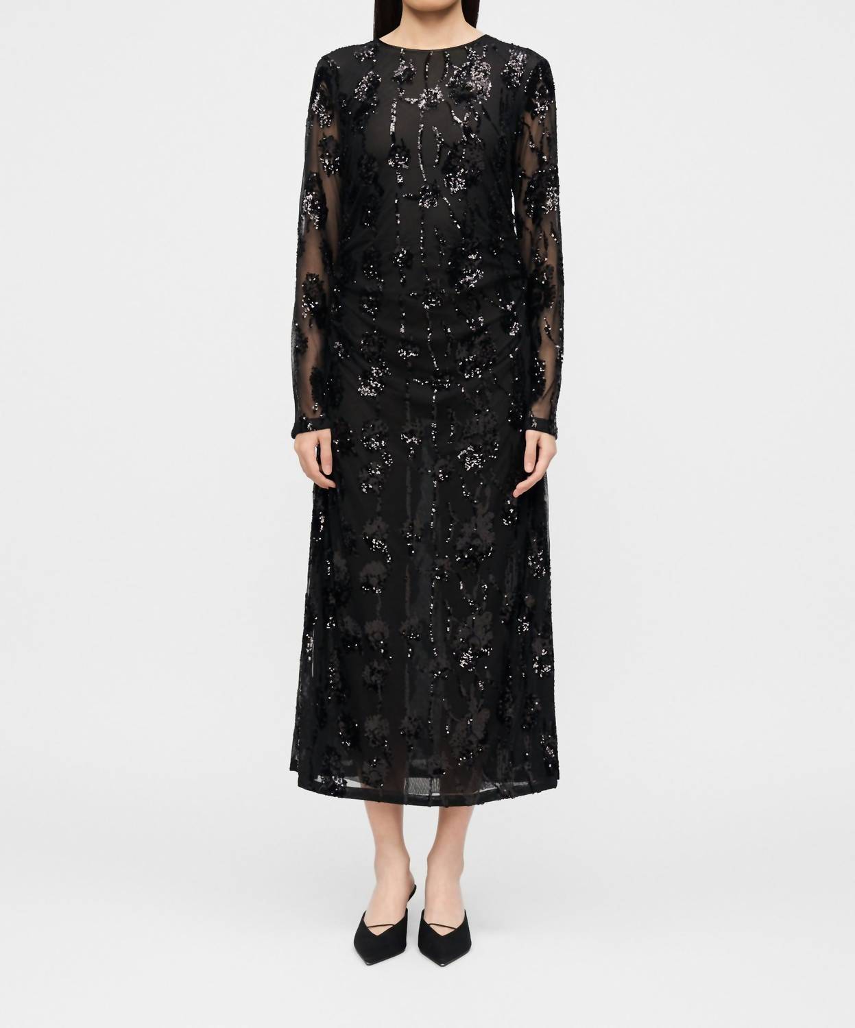 BAUM UND PFERDGARTEN Jenina Soft Mesh Maxi Dress in black - women's dress