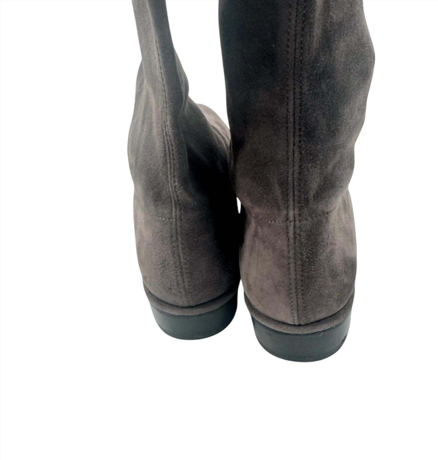 Stuart Weitzman - Lowland Flat Stretch Suede Over The Knee Boots
