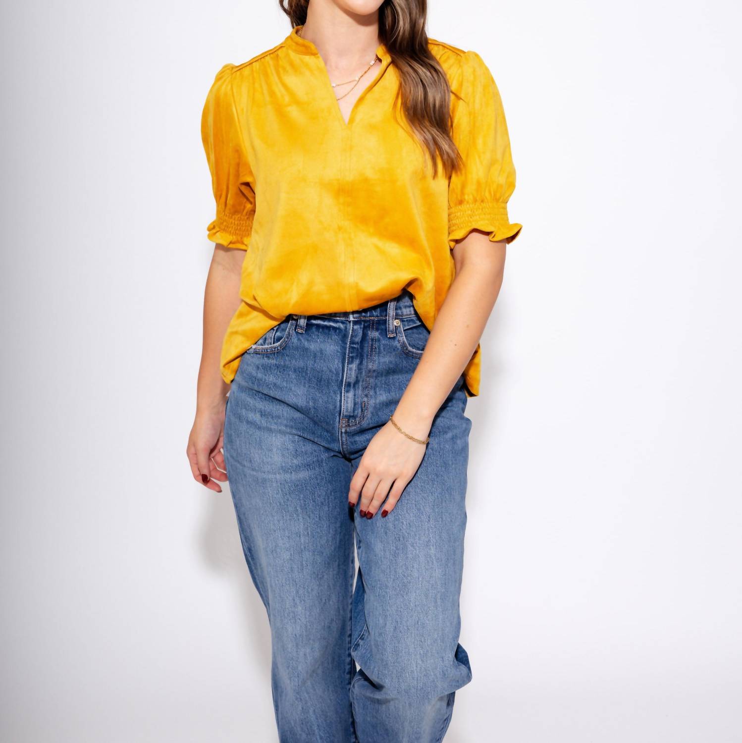 Ivy Jane - Suede Puff Sleeve Top