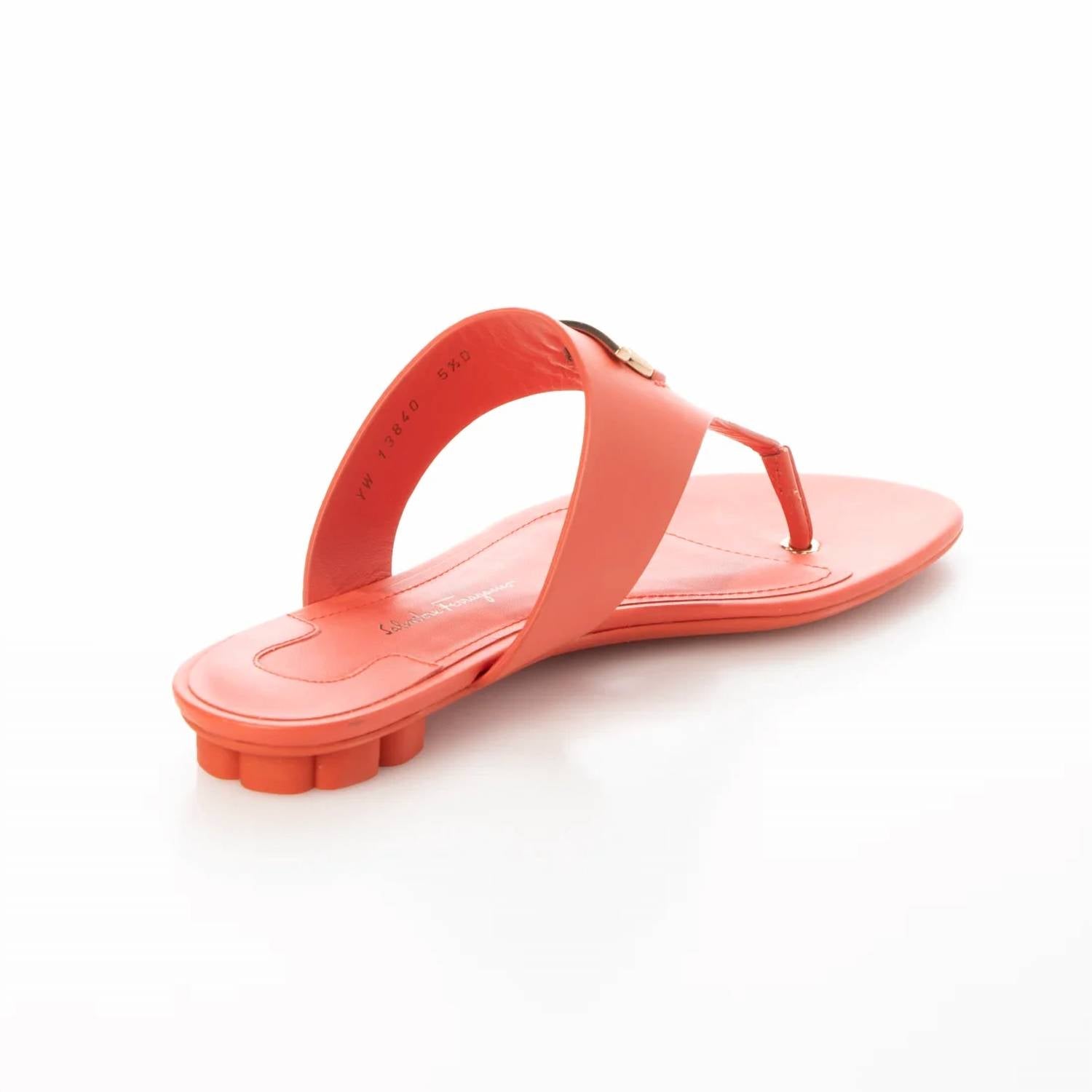 Salvatore Ferragamo - Women's Enfola 1cm Sandal