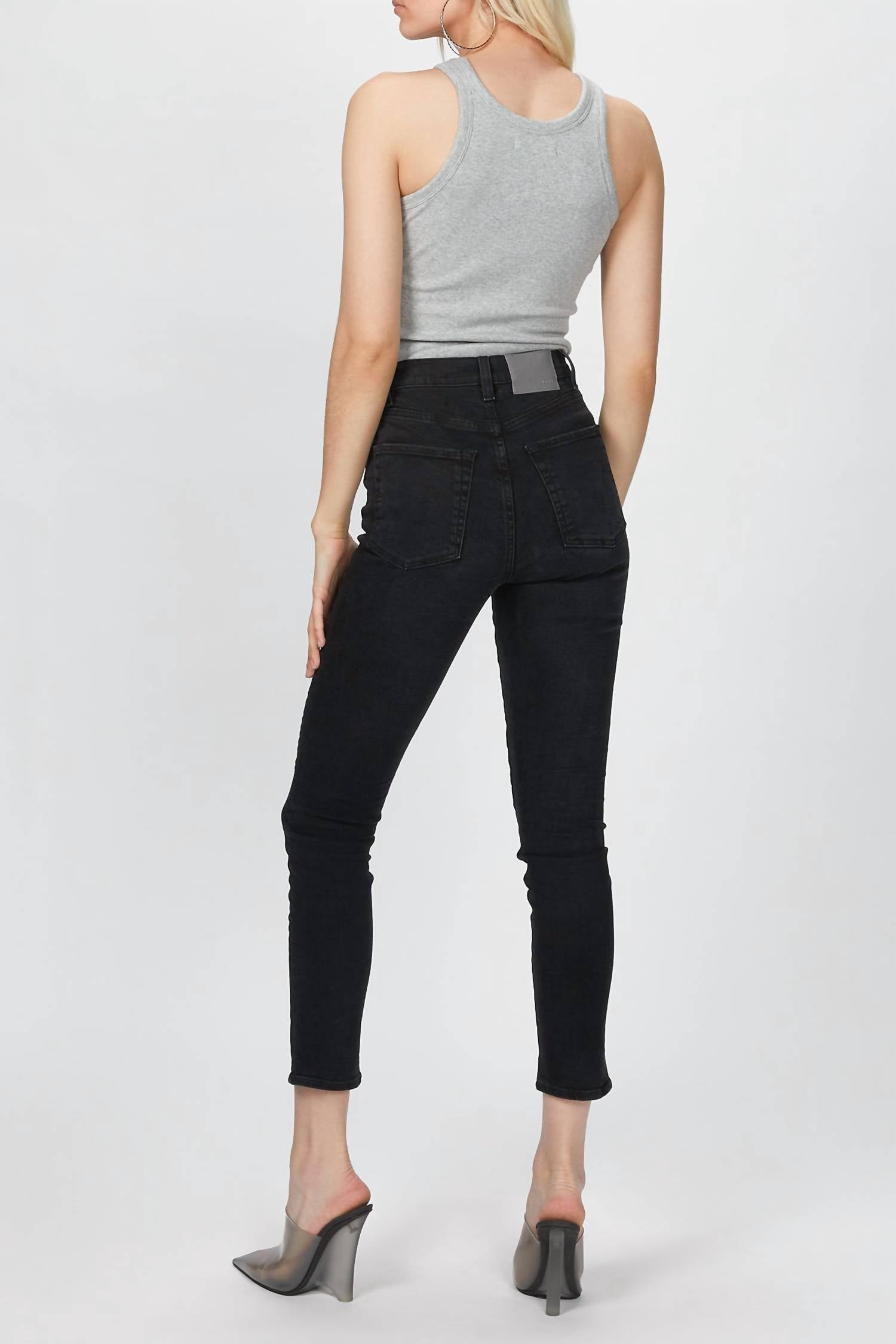 THE ALINE TANK