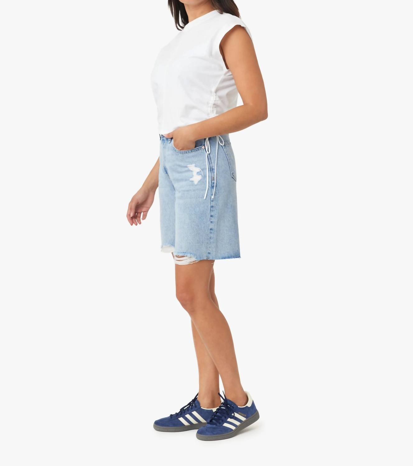 Habitual Joey Easy Long Short in aire - women's shorts - detail view