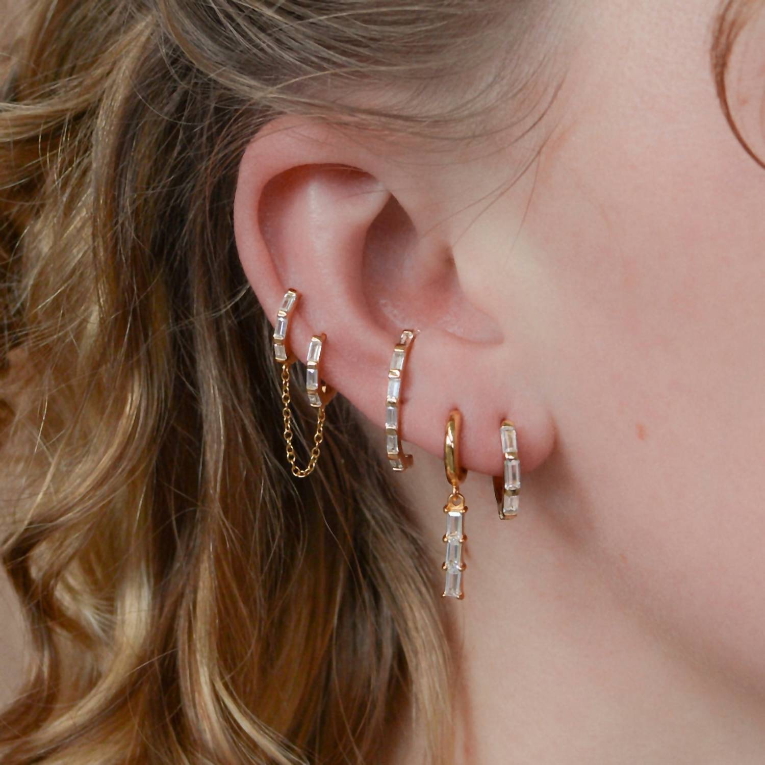 Au79 - Women's St Moritz Double Huggie With Chain Earrings