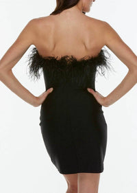 Alyce Paris - Feathered Strapless Fitted Dress