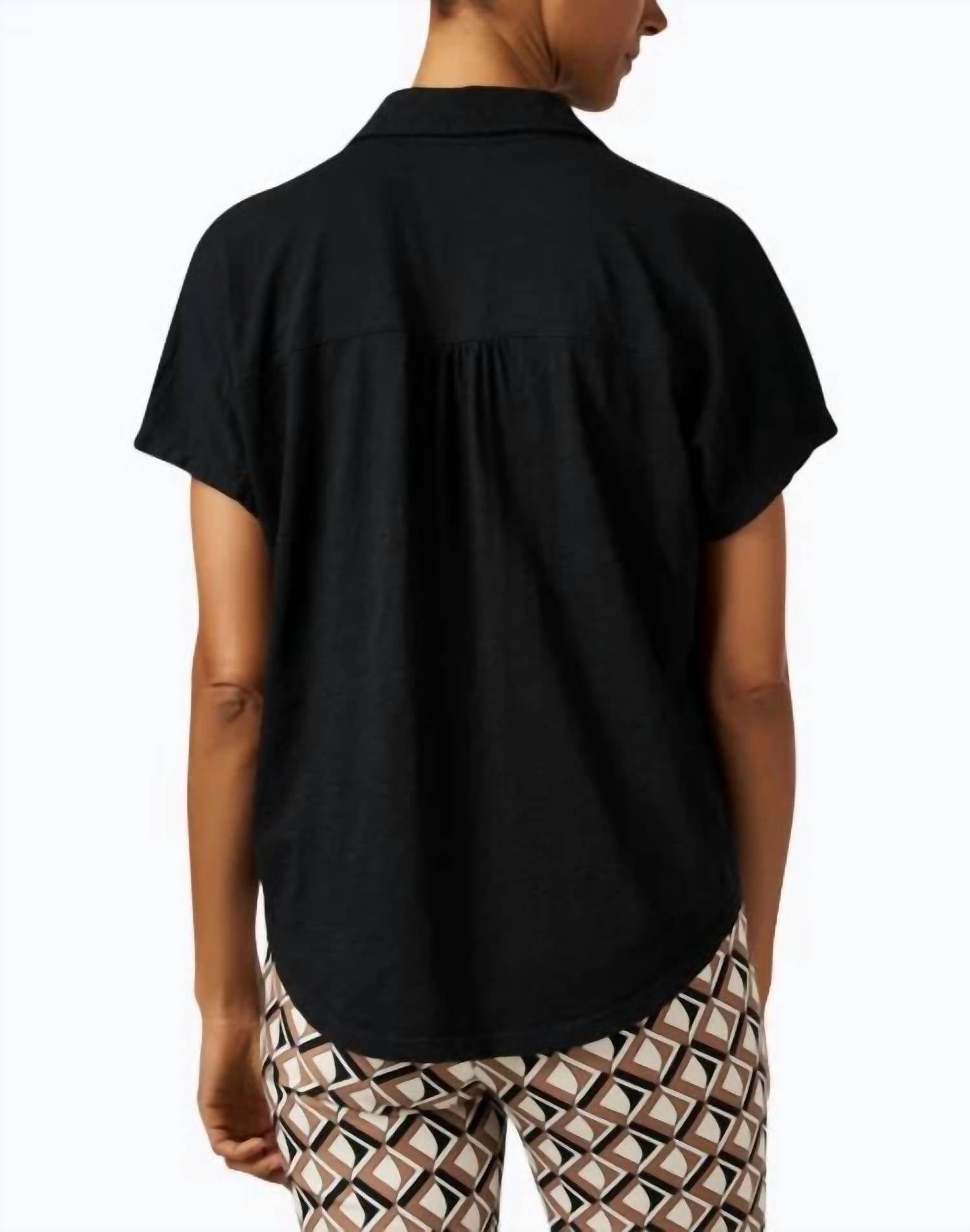 Elliott Lauren - Button Front Tee