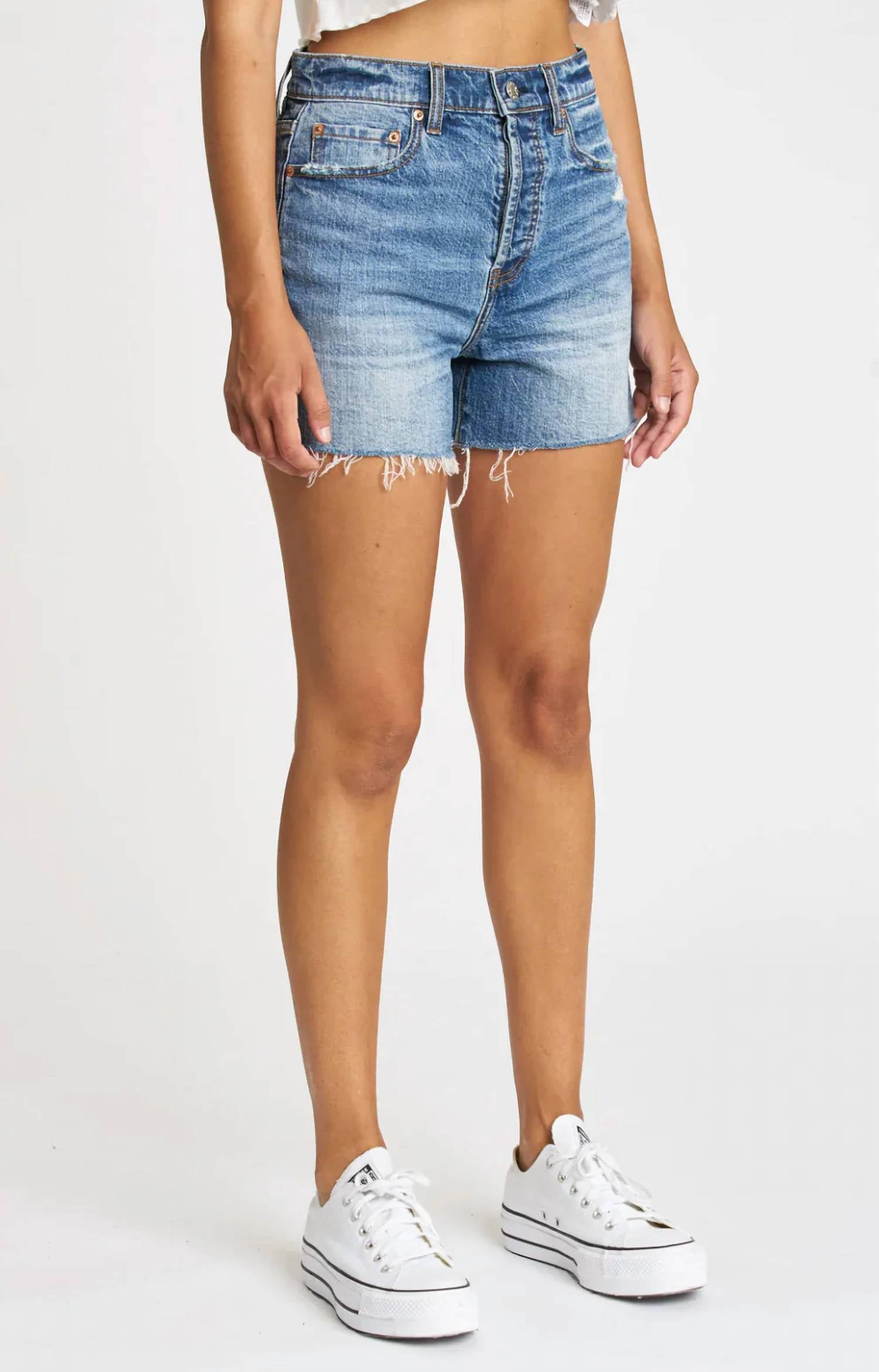Daze - Bottom Line High Rise Vintage Short