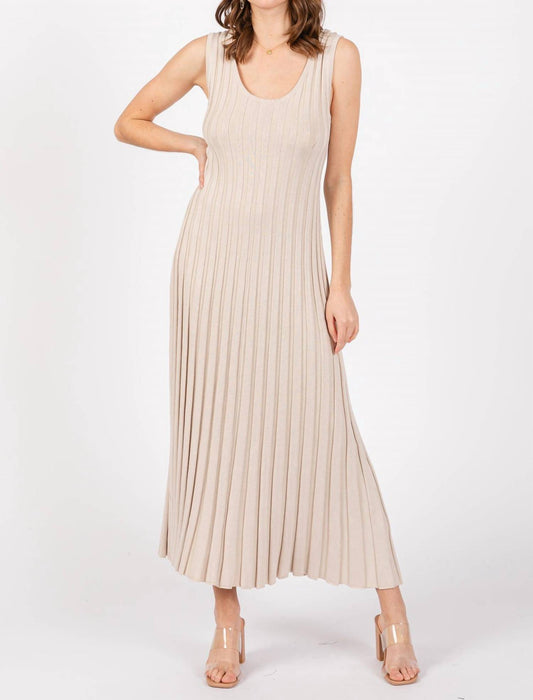Illa Illa - Ribbed Knit Sleeveless Dress