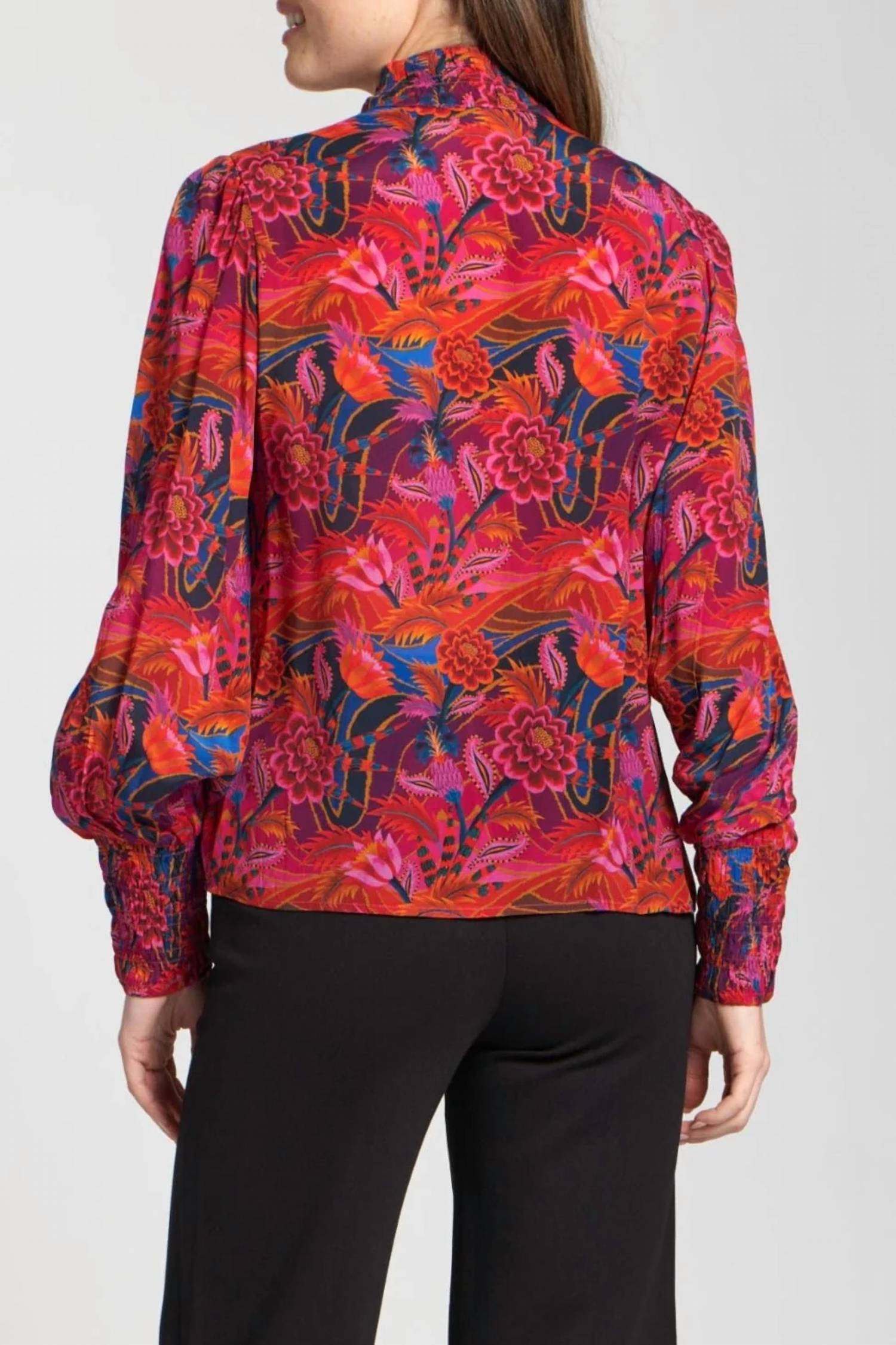 Apny - Puff Sleeve Blouse With Ruched Detail