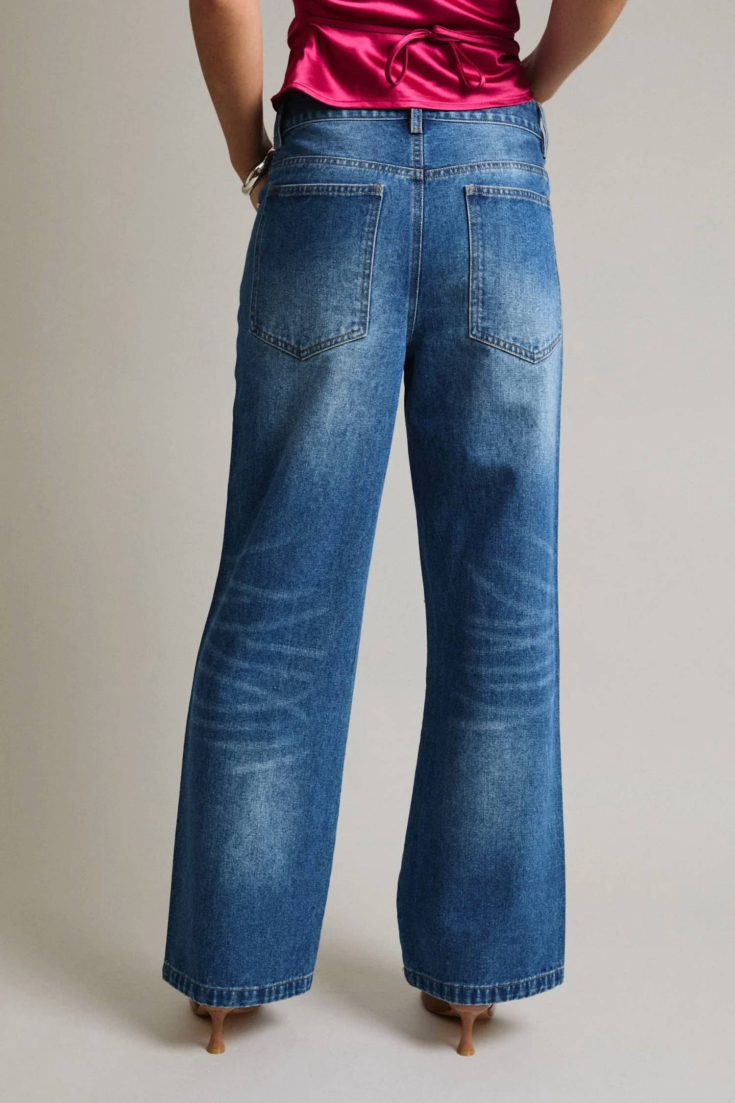 Le Lis - Ashtin Mid-rise Denim Pants With Stud Detail