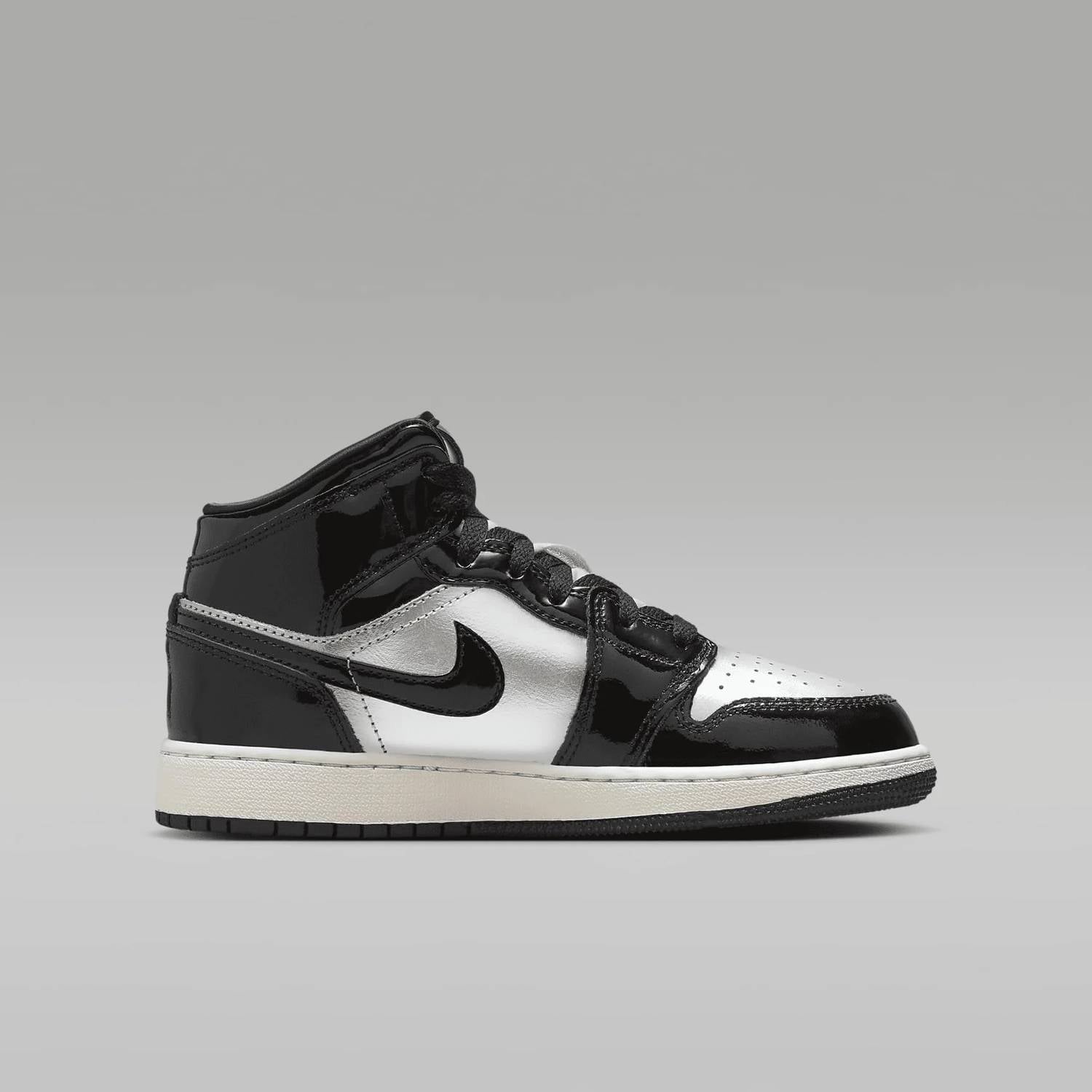 Air Jordan - Kids' 1 Mid Se Shoes